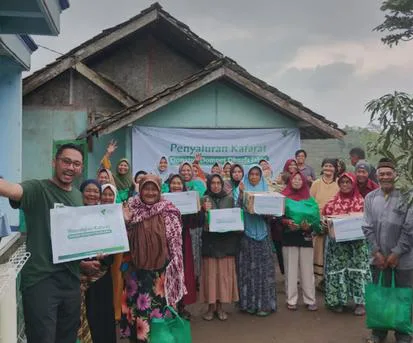 Penyaluran bantuan sosial Mauzanur Private